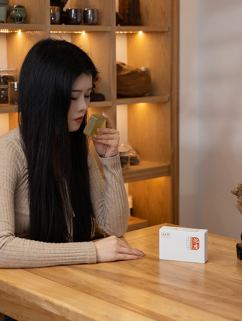 沉香精油手工皂Agarwood Essential Oil Handmade Soap