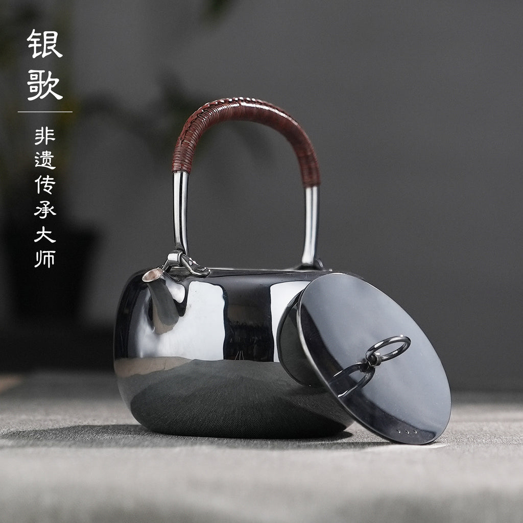 环纽光面Weathered look Lifting-handle silver pot