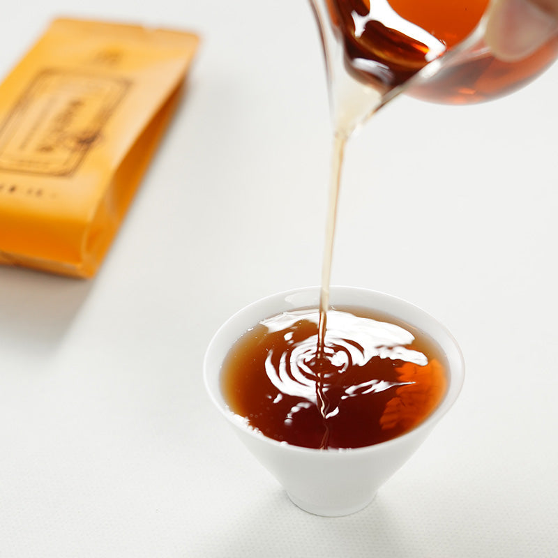 黄金陈皮六堡茶 Golden Chen Pi Liu Bao Tea | 2010 Liu Bao + 2017 Aged Tangerine Peel | 8g Single-Serve Pouch (Blue Mark) - description