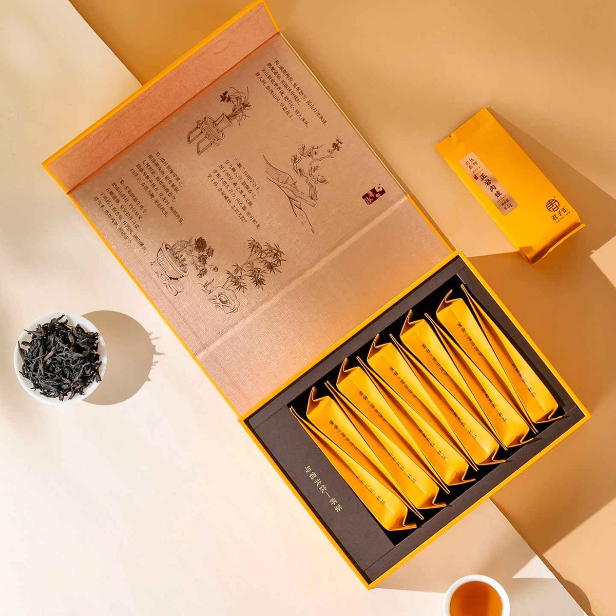正岩肉桂 Zheng Yan Rou Gui Wuyi Rock Tea Oolong Tea